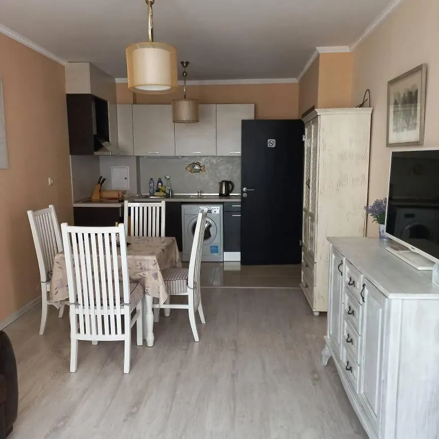 Sea Breeze. Apartment Sozopol