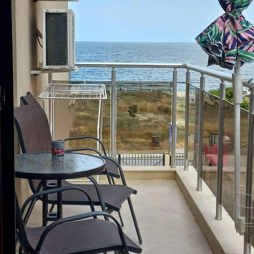 Sea Breeze. Apartment Sozopol